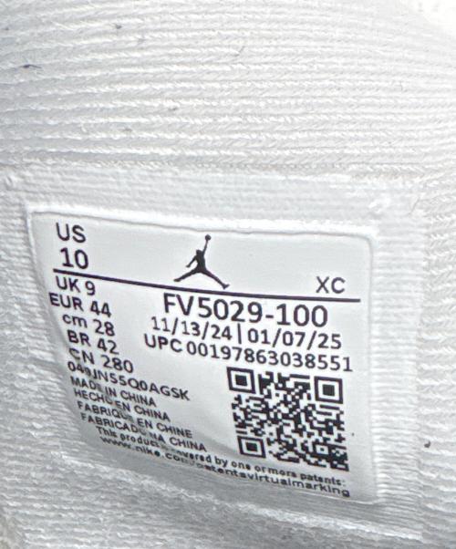 NIKE（ナイキ）NIKE (ナイキ) スニーカー ホワイト サイズ:US 10の古着・服飾アイテム