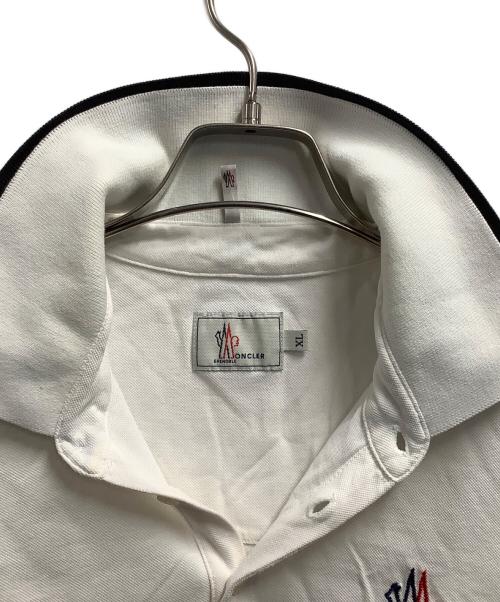 MONCLER（モンクレール）MONCLER (モンクレール) ポロシャツ ホワイト サイズ:SIZE XLの古着・服飾アイテム