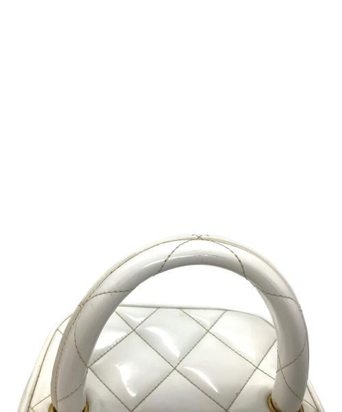CHANEL（シャネル）CHANEL (シャネル) バニティバッグ / マトラッセ ホワイトの古着・服飾アイテム