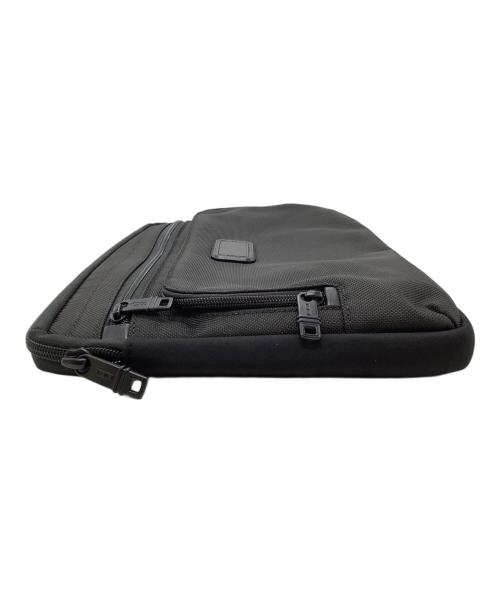TUMI（トゥミ）TUMI (トゥミ) ポーチ ブラックの古着・服飾アイテム