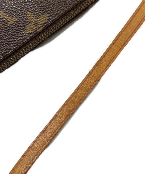 LOUIS VUITTON（ルイ ヴィトン）LOUIS VUITTON (ルイ ヴィトン) ショルダーポーチ ブラウンの古着・服飾アイテム