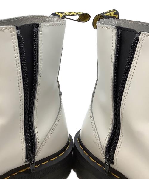 Dr.Martens（ドクターマーチン）Dr.Martens (ドクターマーチン) 8ホールブーツ ホワイト サイズ:SIZE 28cmの古着・服飾アイテム