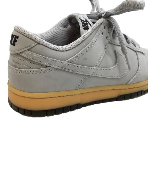NIKE（ナイキ）NIKE (ナイキ) スニーカー グレー サイズ:SIZE 26cmの古着・服飾アイテム
