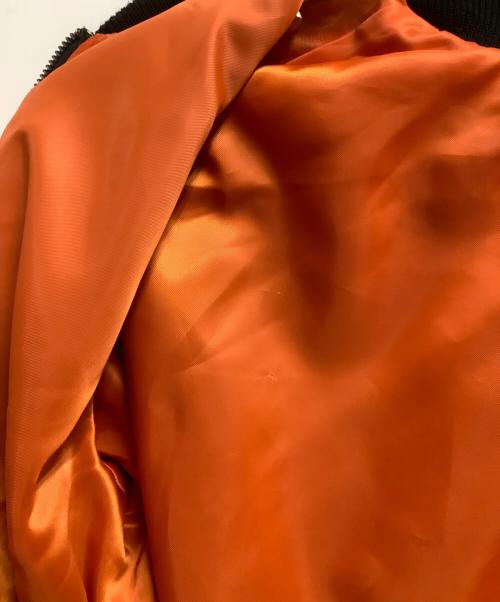 AVIREX（アヴィレックス）AVIREX (アヴィレックス) L-2Bフライトジャケット ブラック×オリーブ サイズ:SIZE Mの古着・服飾アイテム