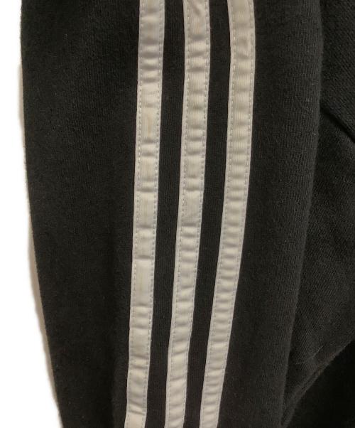 adidas（アディダス）adidas (アディダス) クルーネックスウェット ホワイト×ブラック サイズ:SIZE Oの古着・服飾アイテム