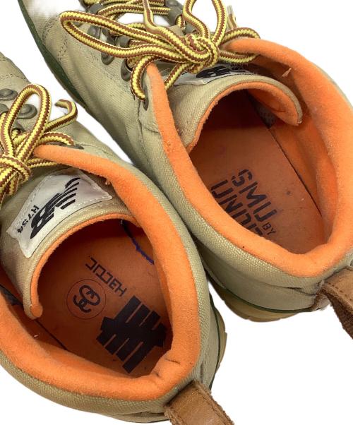 NEW BALANCE（ニューバランス）NEW BALANCE (ニューバランス) UNDEFEATED×STUSSY×HECTICV シューズ カーキ サイズ:27.5の古着・服飾アイテム