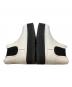 中古・古着 UGG (アグ) ブーツ ホワイト×ブラック サイズ:26㎝：17000円