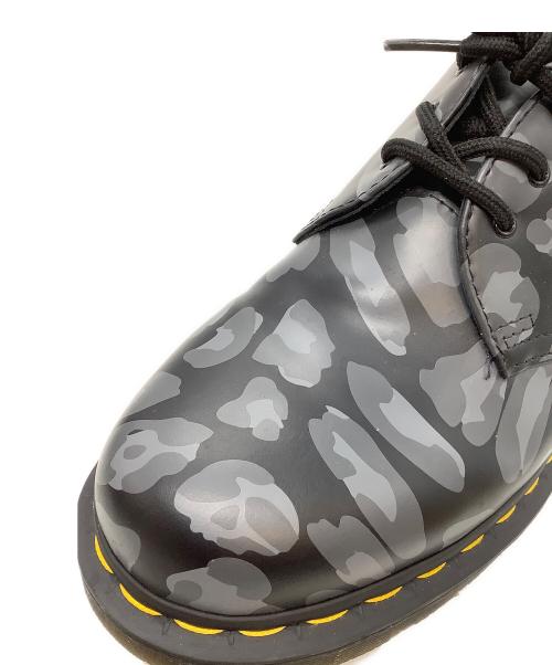 Dr.Martens（ドクターマーチン）Dr.Martens (ドクターマーチン) シューズ ブラック×グレー サイズ:SIZE UK8の古着・服飾アイテム