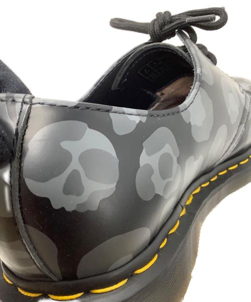 Dr.Martens（ドクターマーチン）Dr.Martens (ドクターマーチン) シューズ ブラック×グレー サイズ:SIZE UK8の古着・服飾アイテム