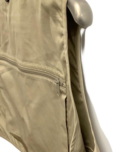 Columbia（コロンビア）Columbia (コロンビア) ベスト ベージュ サイズ:SIZE Mの古着・服飾アイテム