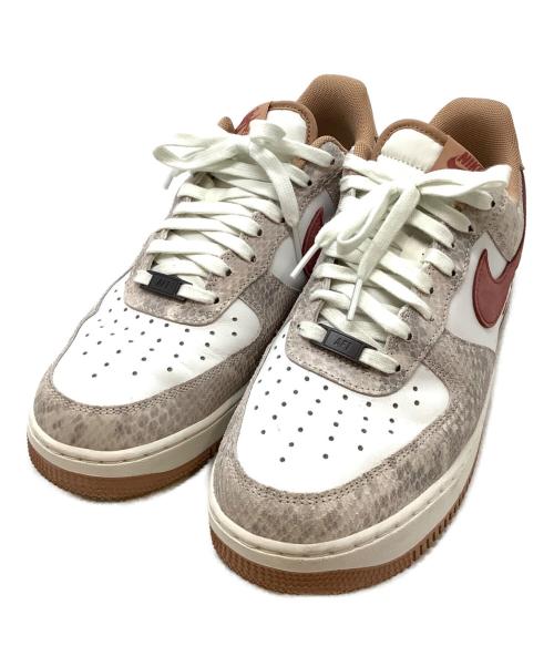 NIKE（ナイキ）NIKE (ナイキ) スニーカー ホワイト×ピンク サイズ:27.5㎝の古着・服飾アイテム