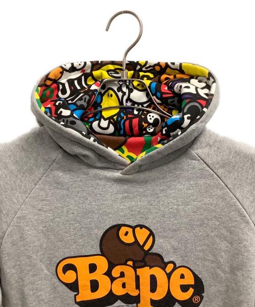 A BATHING APE（アベイシングエイプ）A BATHING APE (アベイシングエイプ) パーカー グレー×マルチカラー サイズ:Mの古着・服飾アイテム