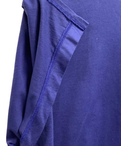 ISSEY MIYAKE（イッセイミヤケ）ISSEY MIYAKE (イッセイミヤケ) ノースリーブカットソー ブルー サイズ:FREEの古着・服飾アイテム