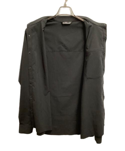 ARC'TERYX（アークテリクス）ARC'TERYX (アークテリクス) 長袖シャツ ブラック サイズ:Lの古着・服飾アイテム