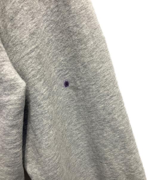 SUPREME（シュプリーム）SUPREME (シュプリーム) パーカー グレー×レッド サイズ:Mの古着・服飾アイテム