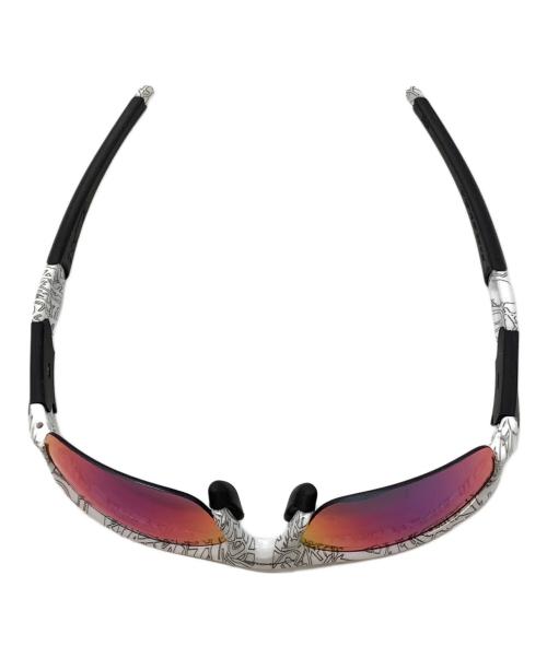 OAKLEY（オークリー）OAKLEY (オークリー) サングラス ホワイト×ブラック サイズ:53口20の古着・服飾アイテム