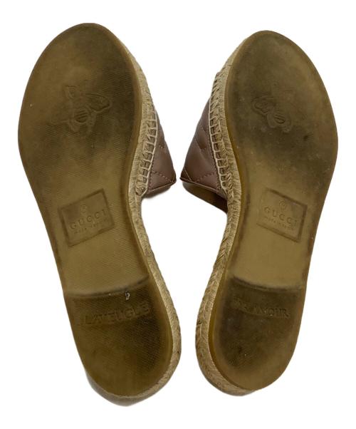 GUCCI（グッチ）GUCCI (グッチ) サンダル ベージュ サイズ:SIZE 37の古着・服飾アイテム