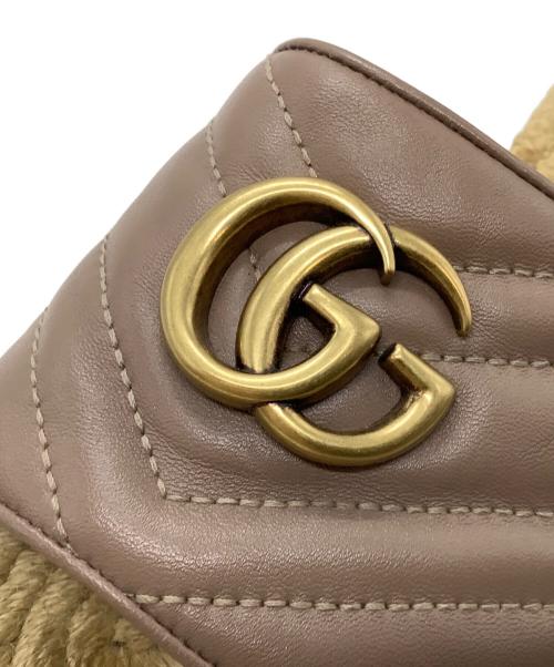 GUCCI（グッチ）GUCCI (グッチ) サンダル ベージュ サイズ:SIZE 37の古着・服飾アイテム