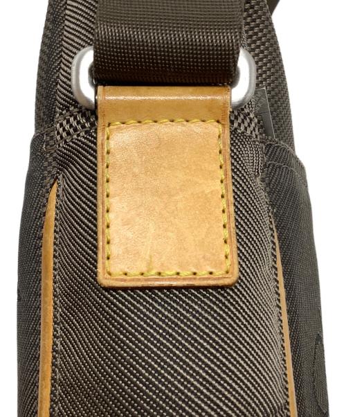 LOUIS VUITTON（ルイ ヴィトン）LOUIS VUITTON (ルイ ヴィトン) ショルダーバッグ ブラウンの古着・服飾アイテム