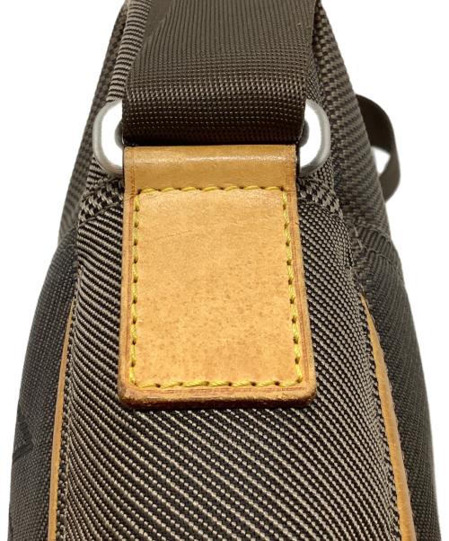 LOUIS VUITTON（ルイ ヴィトン）LOUIS VUITTON (ルイ ヴィトン) ショルダーバッグ ブラウンの古着・服飾アイテム