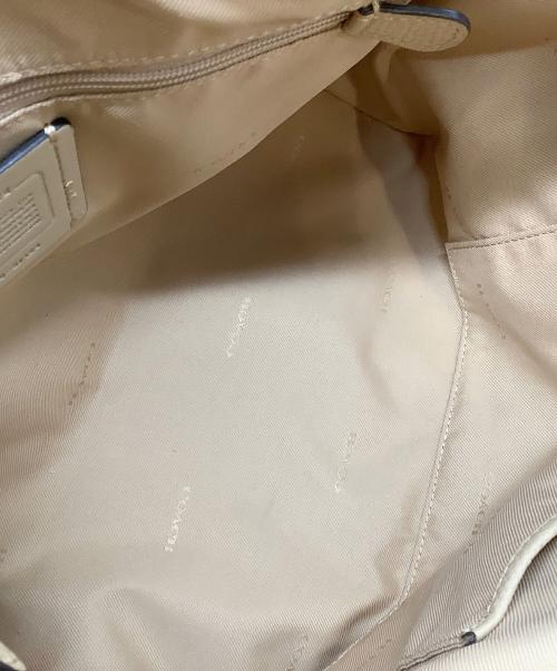 COACH（コーチ）COACH (コーチ) 2WAYショルダーバッグ ベージュの古着・服飾アイテム