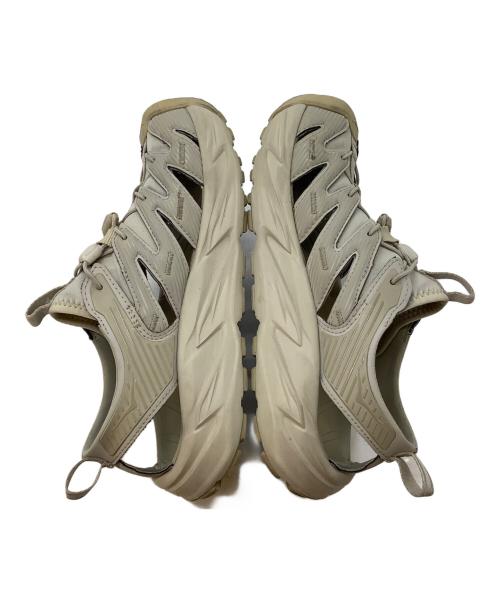 HOKAONEONE（ホカオネオネ）HOKAONEONE (ホカオネオネ) サンダル ベージュ サイズ:26.5㎝の古着・服飾アイテム