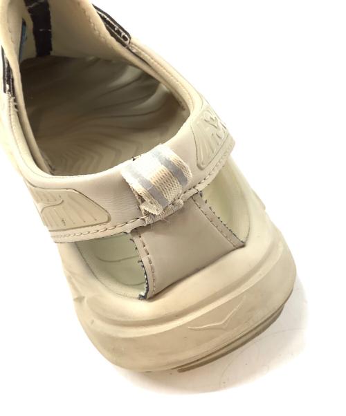HOKAONEONE（ホカオネオネ）HOKAONEONE (ホカオネオネ) サンダル ベージュ サイズ:26.5㎝の古着・服飾アイテム