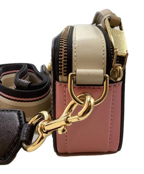 MARC JACOBS（マークジェイコブス）MARC JACOBS (マークジェイコブス) ショルダーバッグ ブラウン×ピンクの古着・服飾アイテム