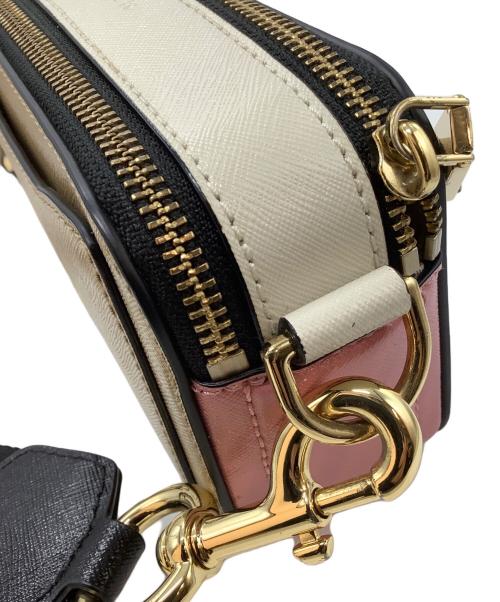MARC JACOBS（マークジェイコブス）MARC JACOBS (マークジェイコブス) ショルダーバッグ ブラウン×ピンクの古着・服飾アイテム