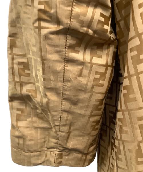 FENDI（フェンディ）FENDI (フェンディ) トレンチコート ゴールド サイズ:44の古着・服飾アイテム