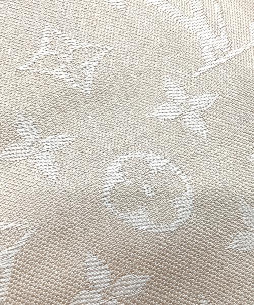 LOUIS VUITTON（ルイ ヴィトン）LOUIS VUITTON (ルイ ヴィトン) 大判ストール ベージュの古着・服飾アイテム