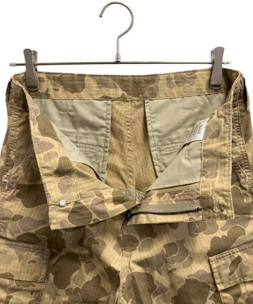 CarHartt（カーハート）CarHartt (カーハート) ハーフパンツ カーキ サイズ:W30の古着・服飾アイテム