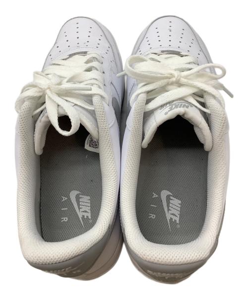 NIKE（ナイキ）NIKE (ナイキ) ローカットスニーカー ホワイト サイズ:28cmの古着・服飾アイテム
