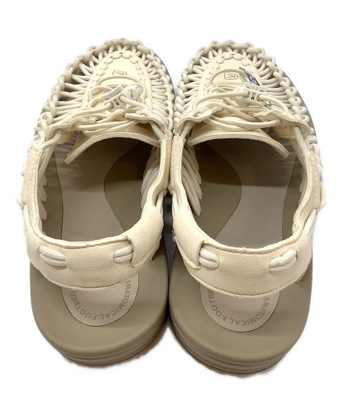 KEEN（キーン）KEEN (キーン) サンダル アイボリー サイズ:28㎝ 未使用品の古着・服飾アイテム