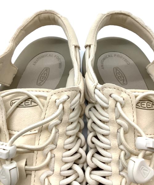 KEEN（キーン）KEEN (キーン) サンダル アイボリー サイズ:28㎝ 未使用品の古着・服飾アイテム