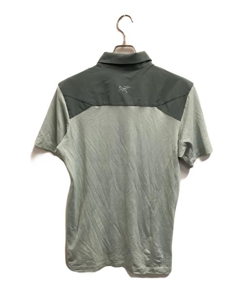 ARC'TERYX（アークテリクス）ARC'TERYX (アークテリクス) ポロシャツ グレー サイズ:Mの古着・服飾アイテム