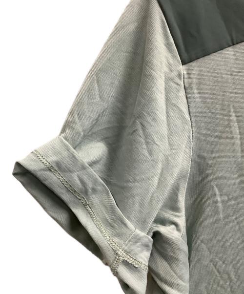 ARC'TERYX（アークテリクス）ARC'TERYX (アークテリクス) ポロシャツ グレー サイズ:Mの古着・服飾アイテム