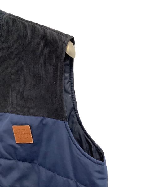 COACH（コーチ）COACH (コーチ) 中綿ベスト ネイビー×ブラック サイズ:Sの古着・服飾アイテム