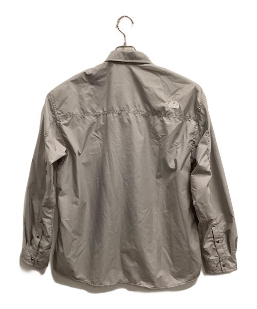 THE NORTH FACE（ザ ノース フェイス）THE NORTH FACE (ザ ノース フェイス) シャツ ライトグレー サイズ:Lの古着・服飾アイテム