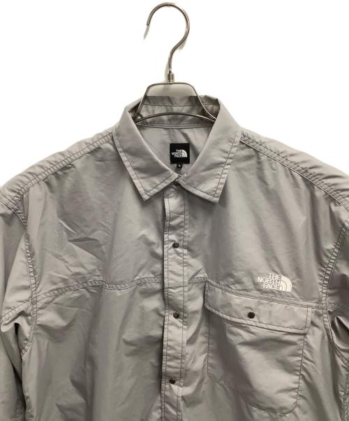 THE NORTH FACE（ザ ノース フェイス）THE NORTH FACE (ザ ノース フェイス) シャツ ライトグレー サイズ:Lの古着・服飾アイテム