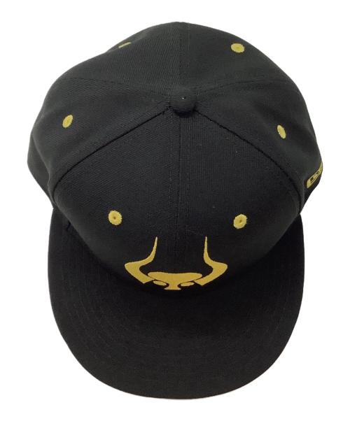 New Era（ニューエラ）New Era (ニューエラ) キャップ ブラック×ゴールド サイズ:MLサイズの古着・服飾アイテム