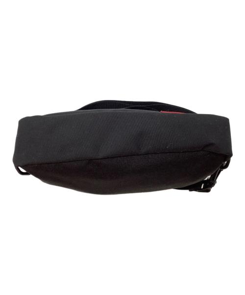 Manhattan Portage（マンハッタンポーテージ）Manhattan Portage (マンハッタンポーテージ) ちいかわ (チイカワ) ショルダーバッグ ブラックの古着・服飾アイテム