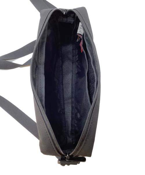 Manhattan Portage（マンハッタンポーテージ）Manhattan Portage (マンハッタンポーテージ) ちいかわ (チイカワ) ショルダーバッグ ブラックの古着・服飾アイテム