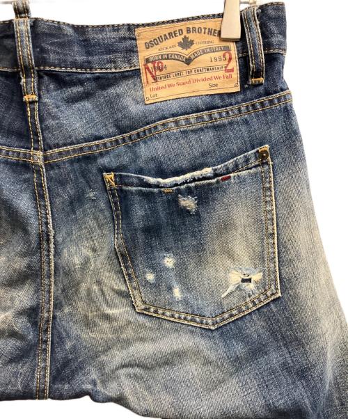 DSQUARED2（ディースクエアード）DSQUARED2 (ディースクエアード) ダメージ加工デニムパンツ ネイビー サイズ:46の古着・服飾アイテム