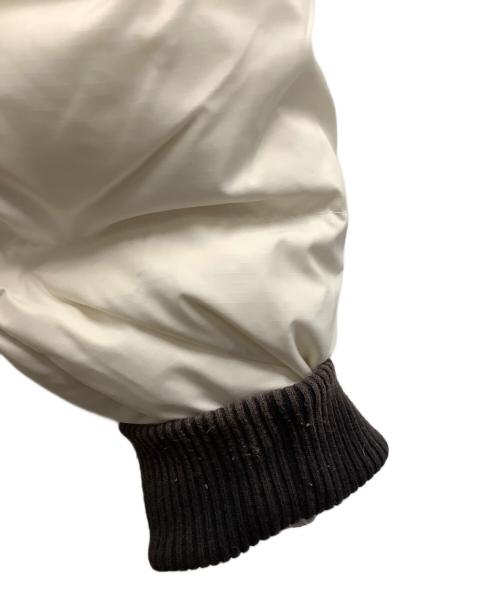 THE NORTH FACE（ザ ノース フェイス）THE NORTH FACE (ザ ノース フェイス) ダウンジャケット ホワイト×ブラック サイズ:Sの古着・服飾アイテム