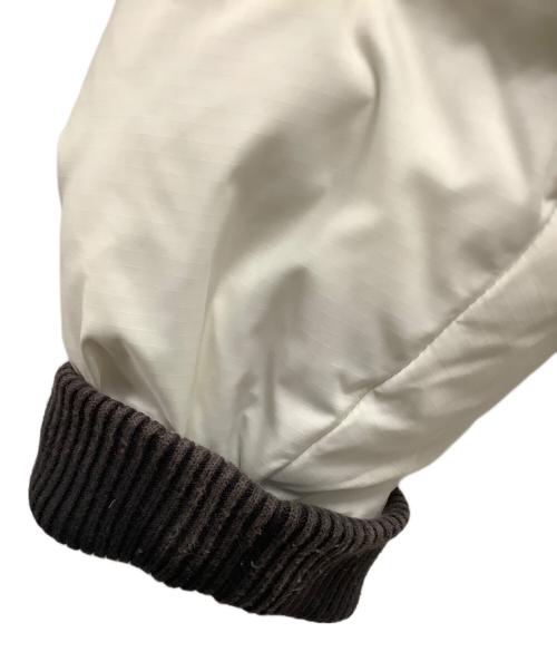THE NORTH FACE（ザ ノース フェイス）THE NORTH FACE (ザ ノース フェイス) ダウンジャケット ホワイト×ブラック サイズ:Sの古着・服飾アイテム
