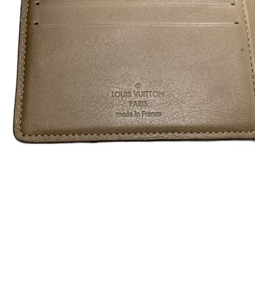 LOUIS VUITTON（ルイ ヴィトン）LOUIS VUITTON (ルイ ヴィトン) 2つ折り財布 ベージュの古着・服飾アイテム