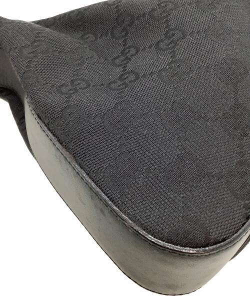 GUCCI（グッチ）GUCCI (グッチ) ワンショルダーバッグ ブラックの古着・服飾アイテム