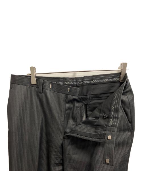 BURBERRY BLACK LABEL（バーバリーブラックレーベル）BURBERRY BLACK LABEL (バーバリーブラックレーベル) セットアップスーツ グレー サイズ:38Lの古着・服飾アイテム