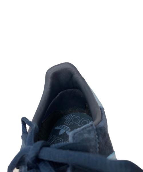adidas（アディダス）adidas (アディダス) スニーカー ブラック×グレー サイズ:26.5㎝の古着・服飾アイテム